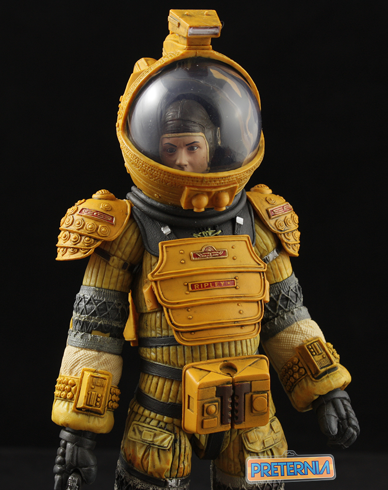 CobraShadowJoes: NECA Alien Ripley Compression Suit Figure Review