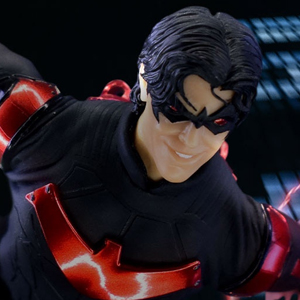 SDCC 2025 Mezco One:12 DC Nightwing
