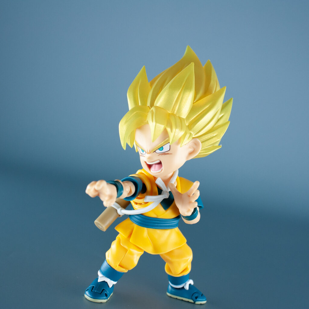Bandai S.H.Figuarts SDCC 2026 Super Saiyan Son Goku Mini (DAIMA) (Exclusive Edition)